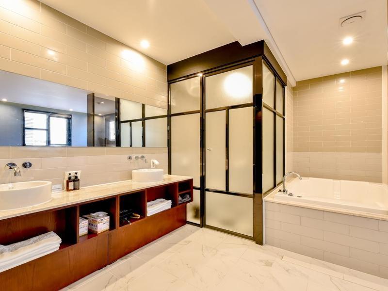 Brown Dot Yangjeong Hotel Busan Bagian luar foto