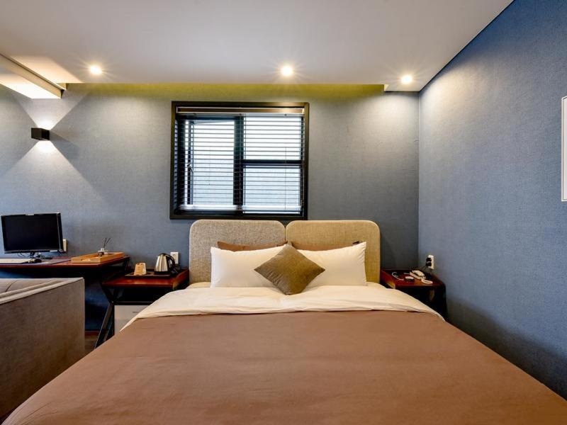 Brown Dot Yangjeong Hotel Busan Bagian luar foto