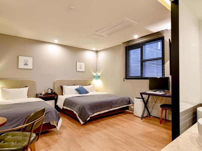 Brown Dot Yangjeong Hotel Busan Bagian luar foto